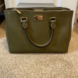 Michael Kors purse